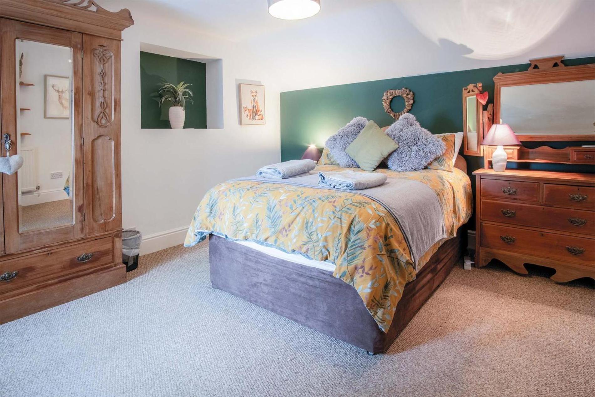 Hall House - 3 Bedroom Cottage - Saint Florence Bagian luar foto