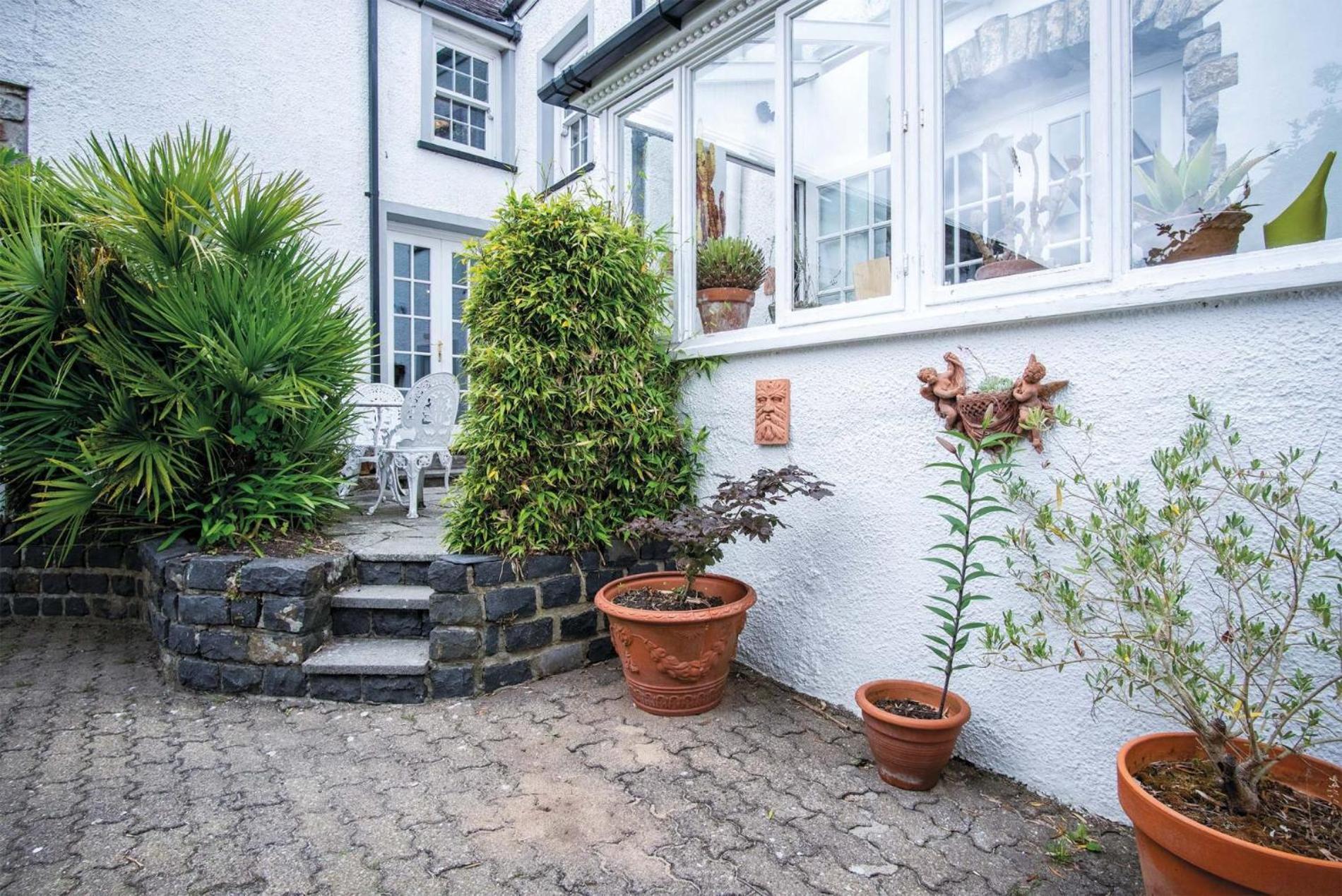 Hall House - 3 Bedroom Cottage - Saint Florence Bagian luar foto