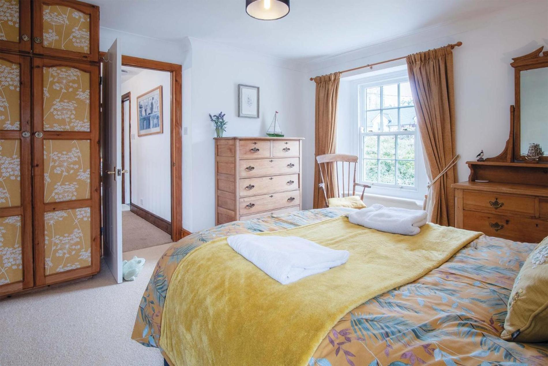 Hall House - 3 Bedroom Cottage - Saint Florence Bagian luar foto