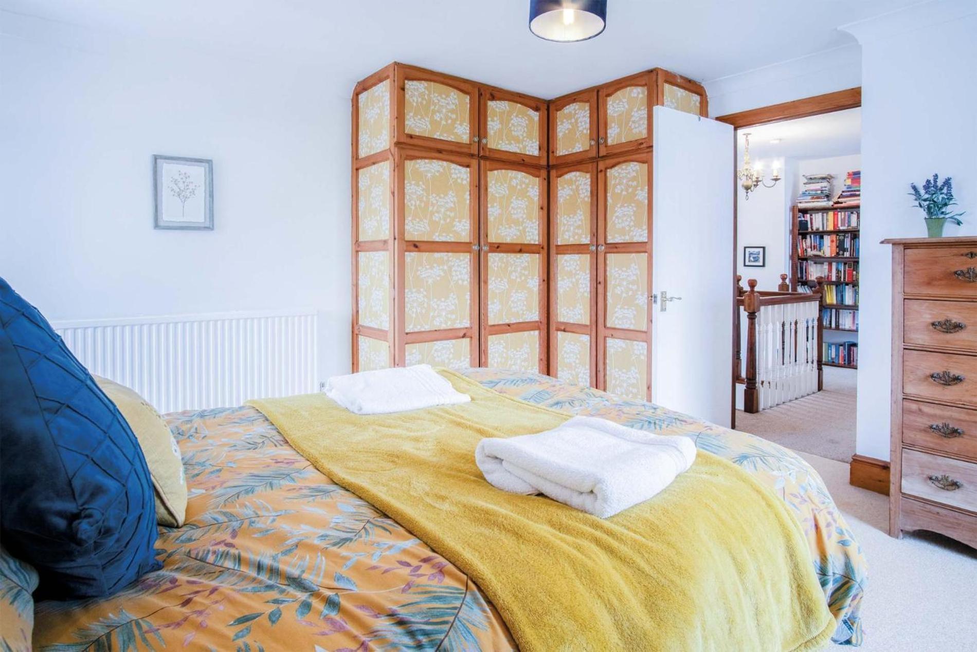 Hall House - 3 Bedroom Cottage - Saint Florence Bagian luar foto