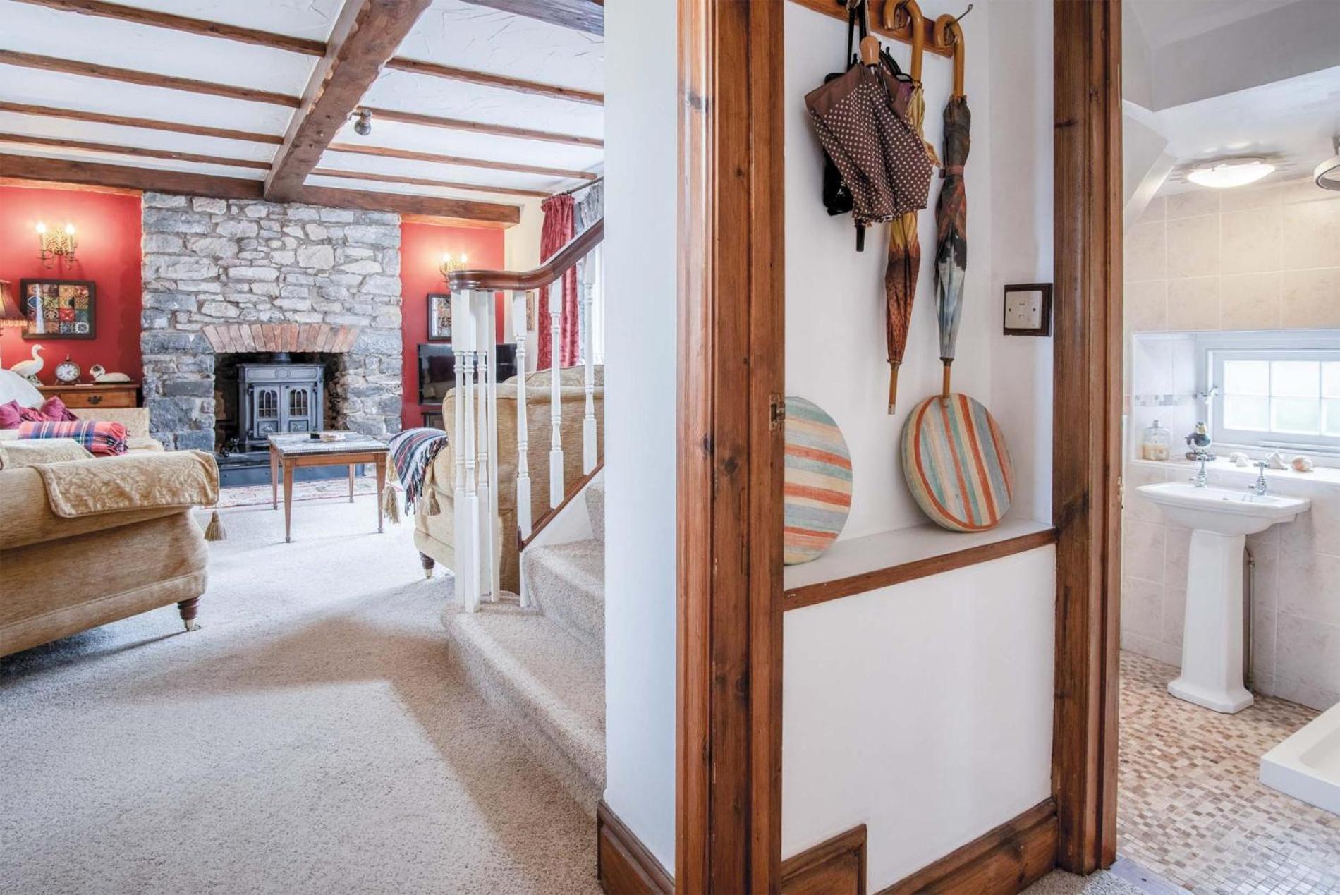 Hall House - 3 Bedroom Cottage - Saint Florence Bagian luar foto