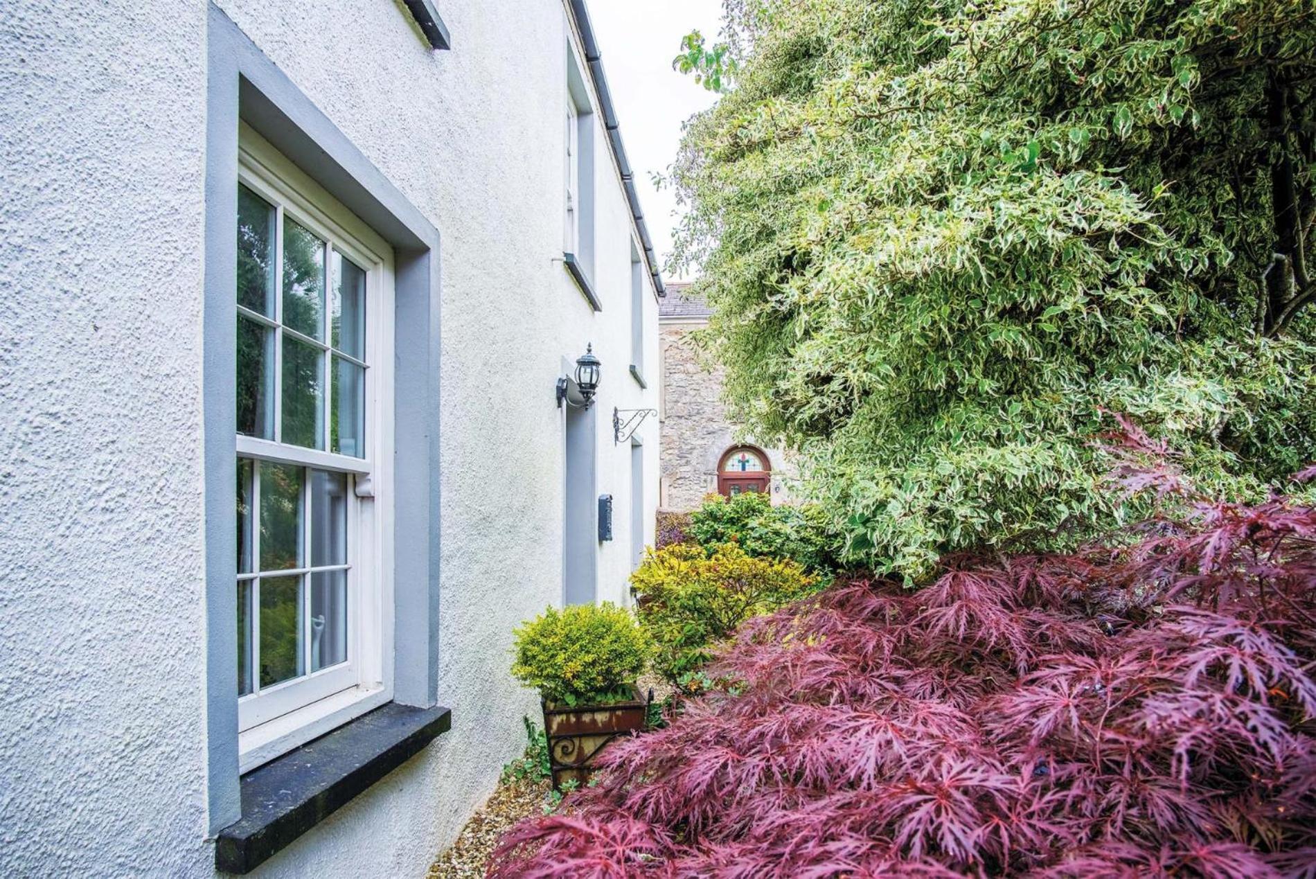 Hall House - 3 Bedroom Cottage - Saint Florence Bagian luar foto